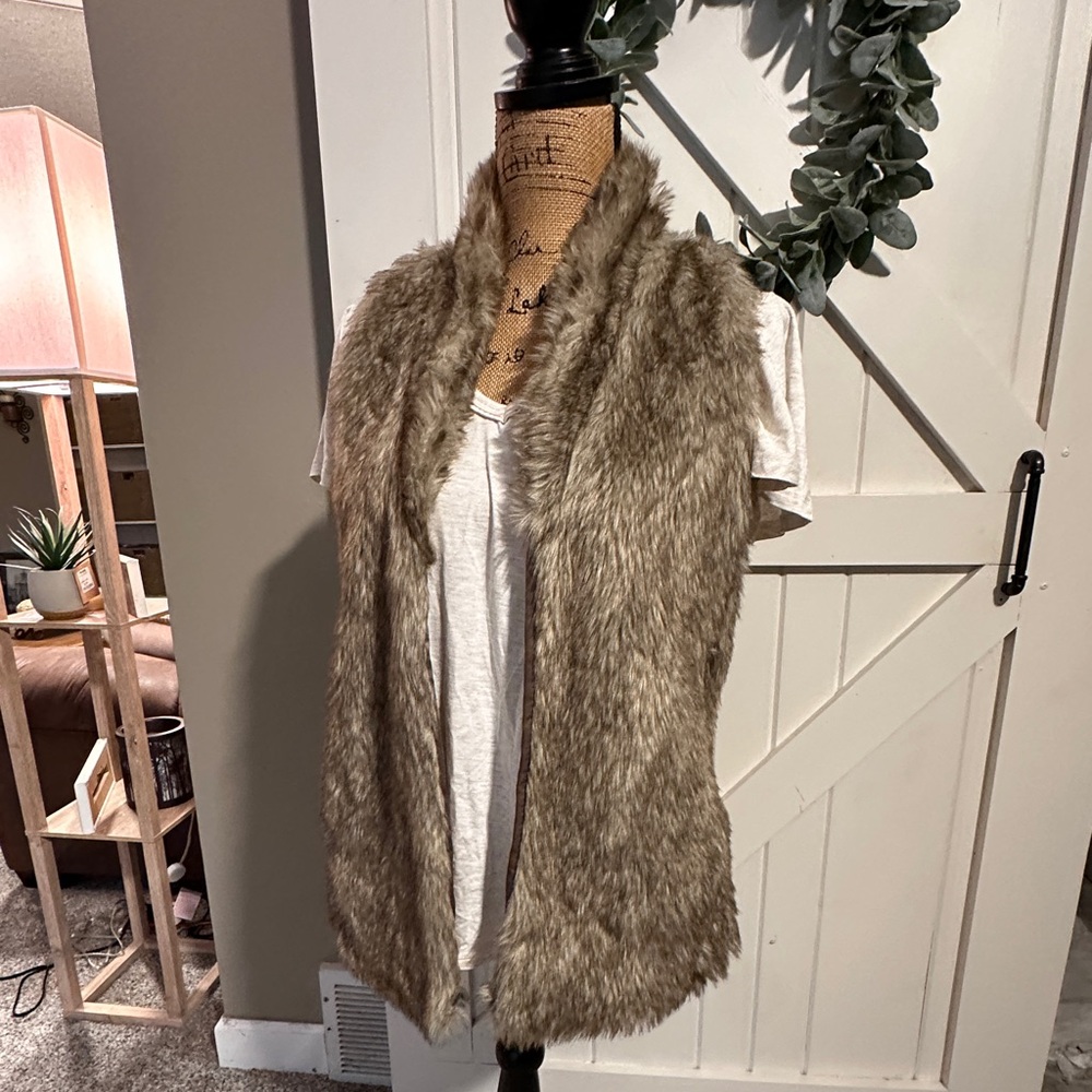 Charming Charlie faux fur vest. Beautiful!